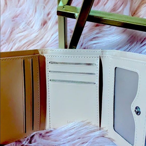 Wallet - Picture 3 of 3